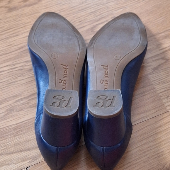 Paul Green Yvette Navy Leather Heels Size 5 / 7.5